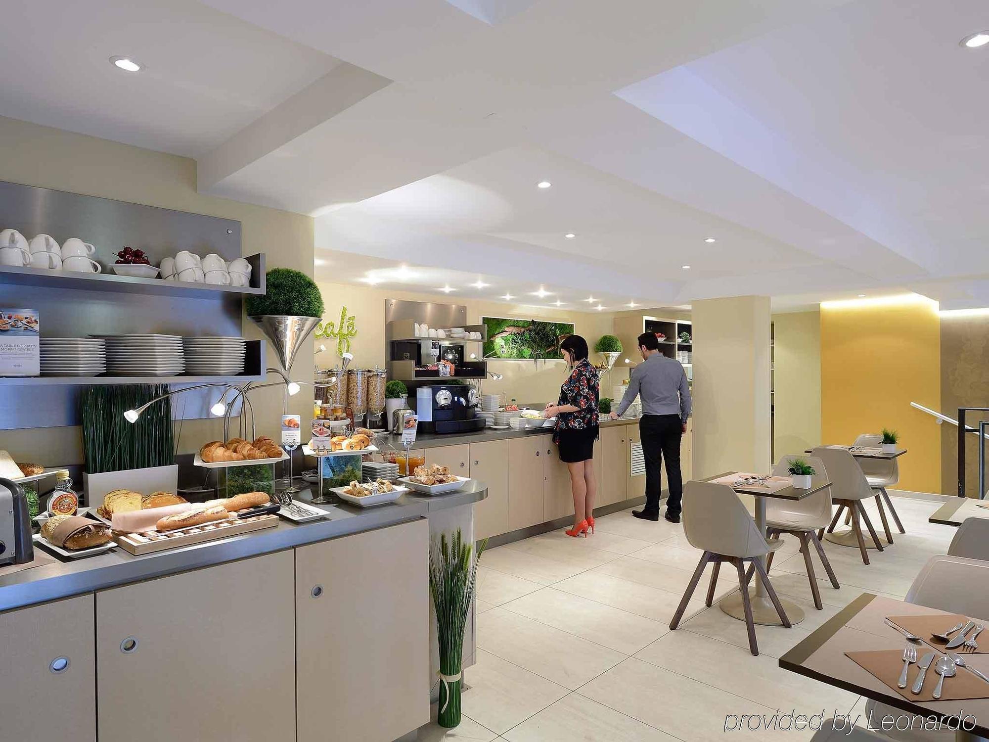 Mercure Centre Palais Des Papes 4*