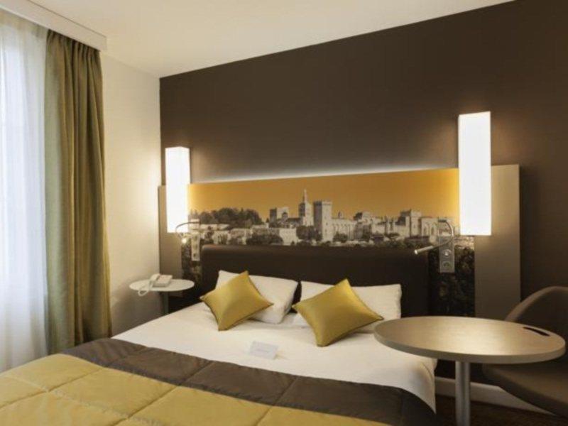 Mercure Centre Palais Des Papes 4* Avignone