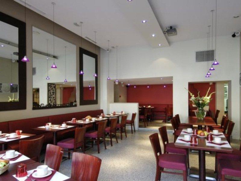 Mercure Centre Palais Des Papes 4*